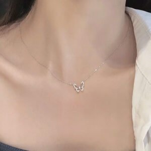 Dây chuyền hồ điệp